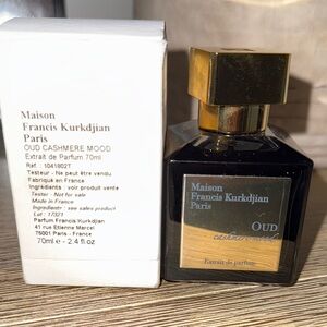 Maison Francis Kurkdjian Oud Cashmere Mood Black and Gold Perfume